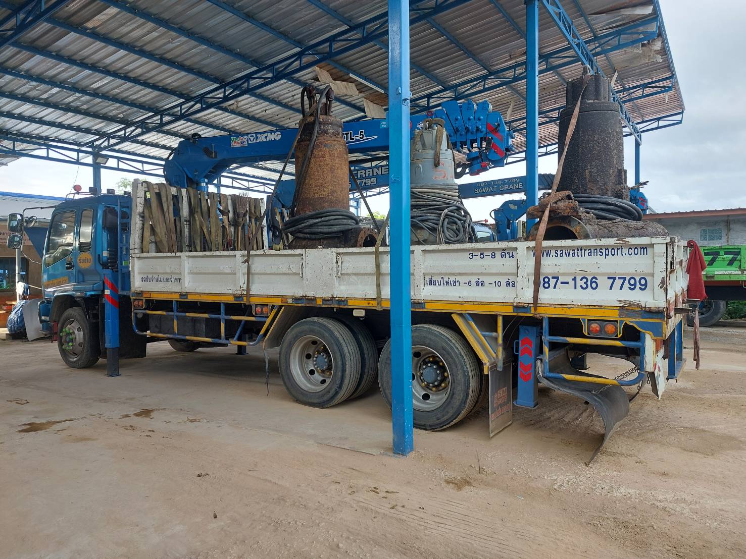 13 - https://sawatcranepattaya.com | สวัสดิ์เครน พัทยา - บริการให้เช่ารถรับจ้างขนส่งทั่วไทย รายเที่ยว รายเดือน รายวัน รถขนส่ง 4 ล้อ และ 6 ล้อ รถโมบายเครน รถเฮี๊ยบ 10 ล้อ สำรวจหน้างานฟรี