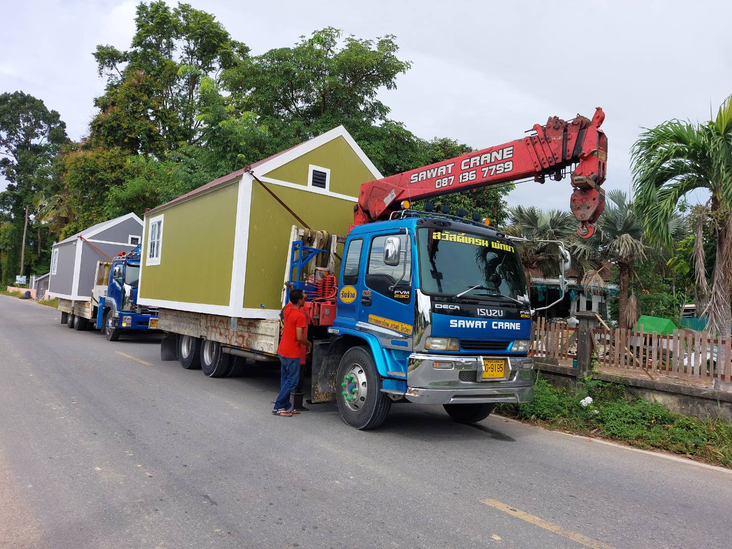 22 - https://sawatcranepattaya.com | สวัสดิ์เครน พัทยา - บริการให้เช่ารถรับจ้างขนส่งทั่วไทย รายเที่ยว รายเดือน รายวัน รถขนส่ง 4 ล้อ และ 6 ล้อ รถโมบายเครน รถเฮี๊ยบ 10 ล้อ สำรวจหน้างานฟรี
