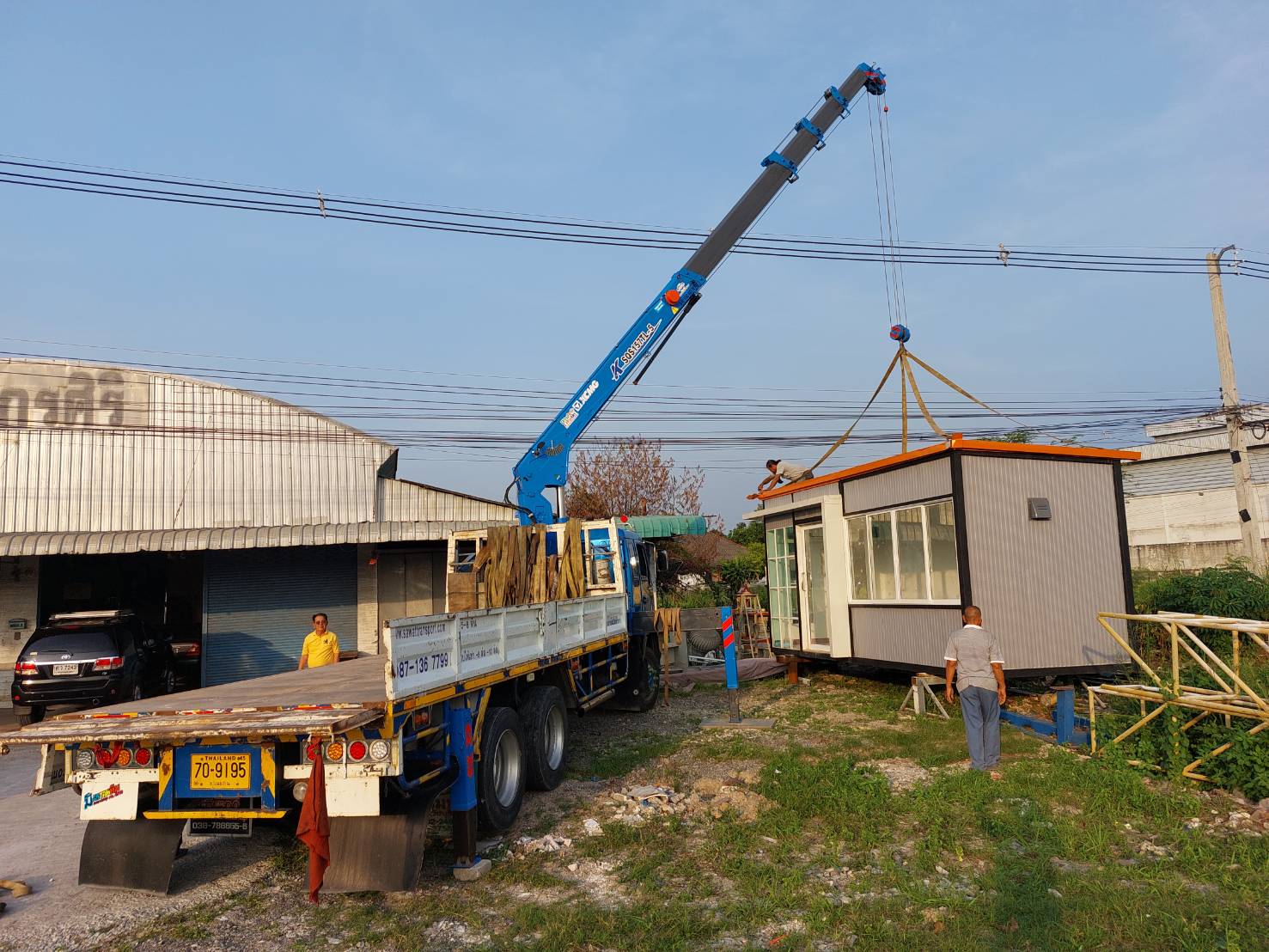 5 - https://sawatcranepattaya.com | สวัสดิ์เครน พัทยา - บริการให้เช่ารถรับจ้างขนส่งทั่วไทย รายเที่ยว รายเดือน รายวัน รถขนส่ง 4 ล้อ และ 6 ล้อ รถโมบายเครน รถเฮี๊ยบ 10 ล้อ สำรวจหน้างานฟรี